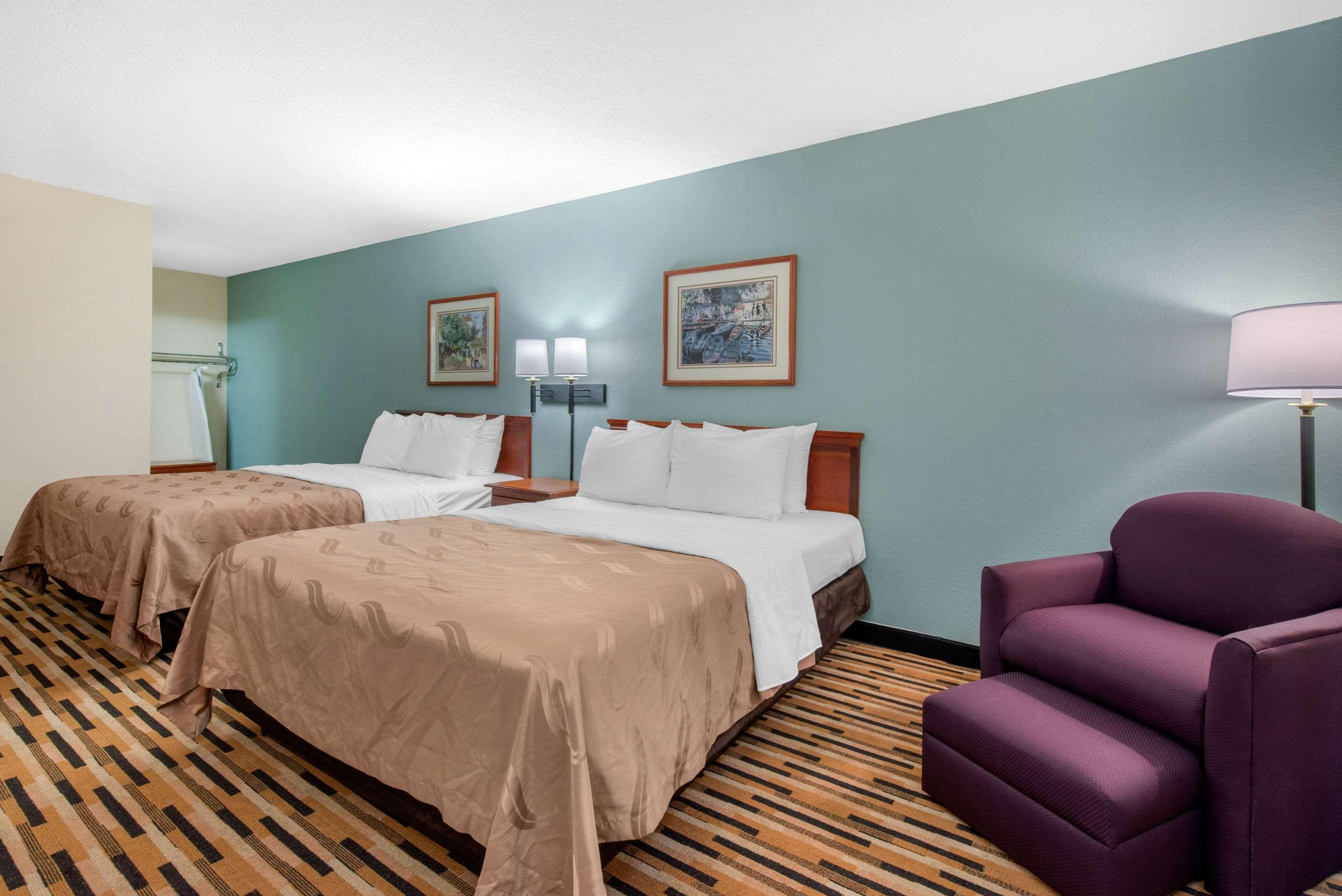 Hotel Baymont By Wyndham Port Wentworth Extérieur photo