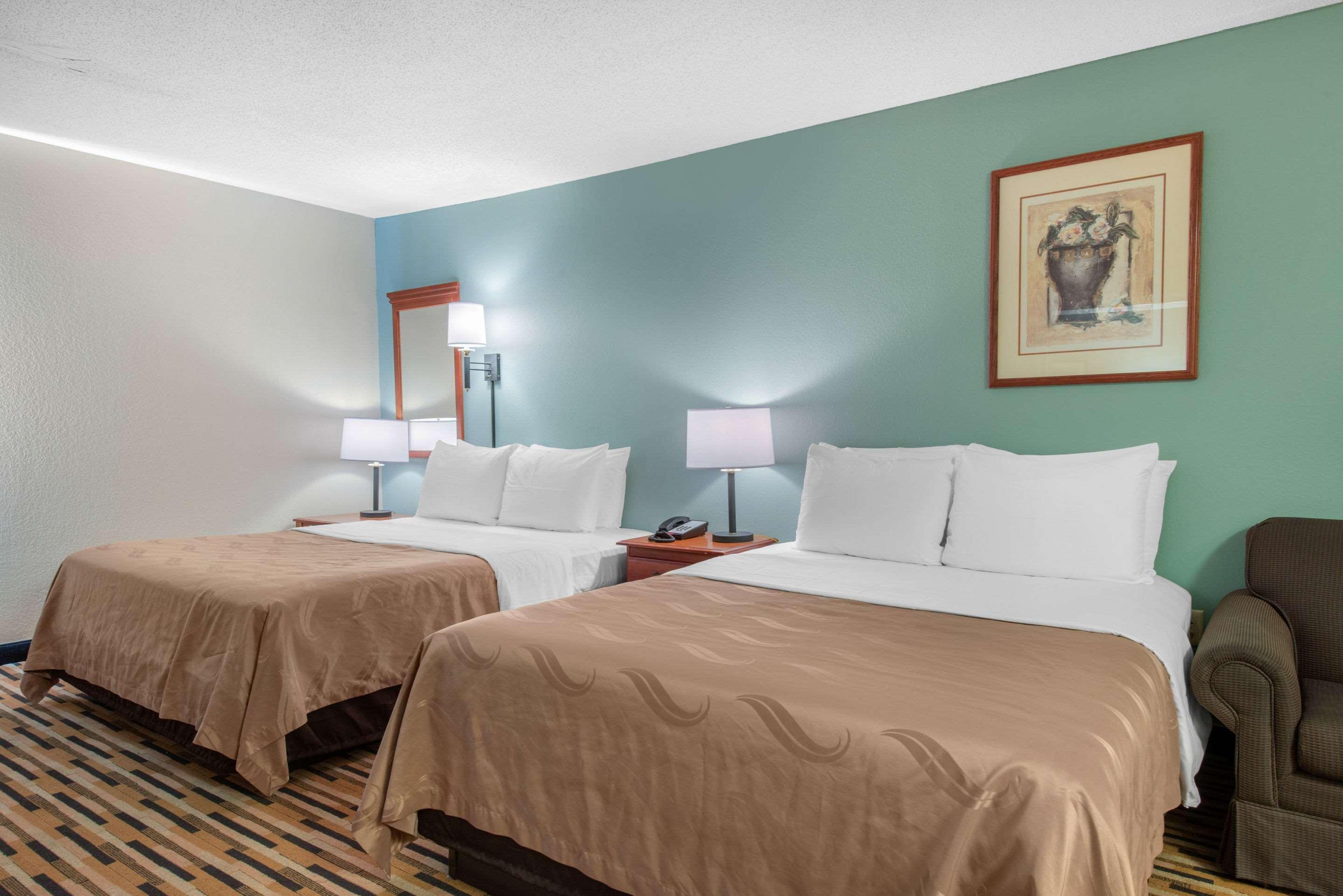 Hotel Baymont By Wyndham Port Wentworth Extérieur photo