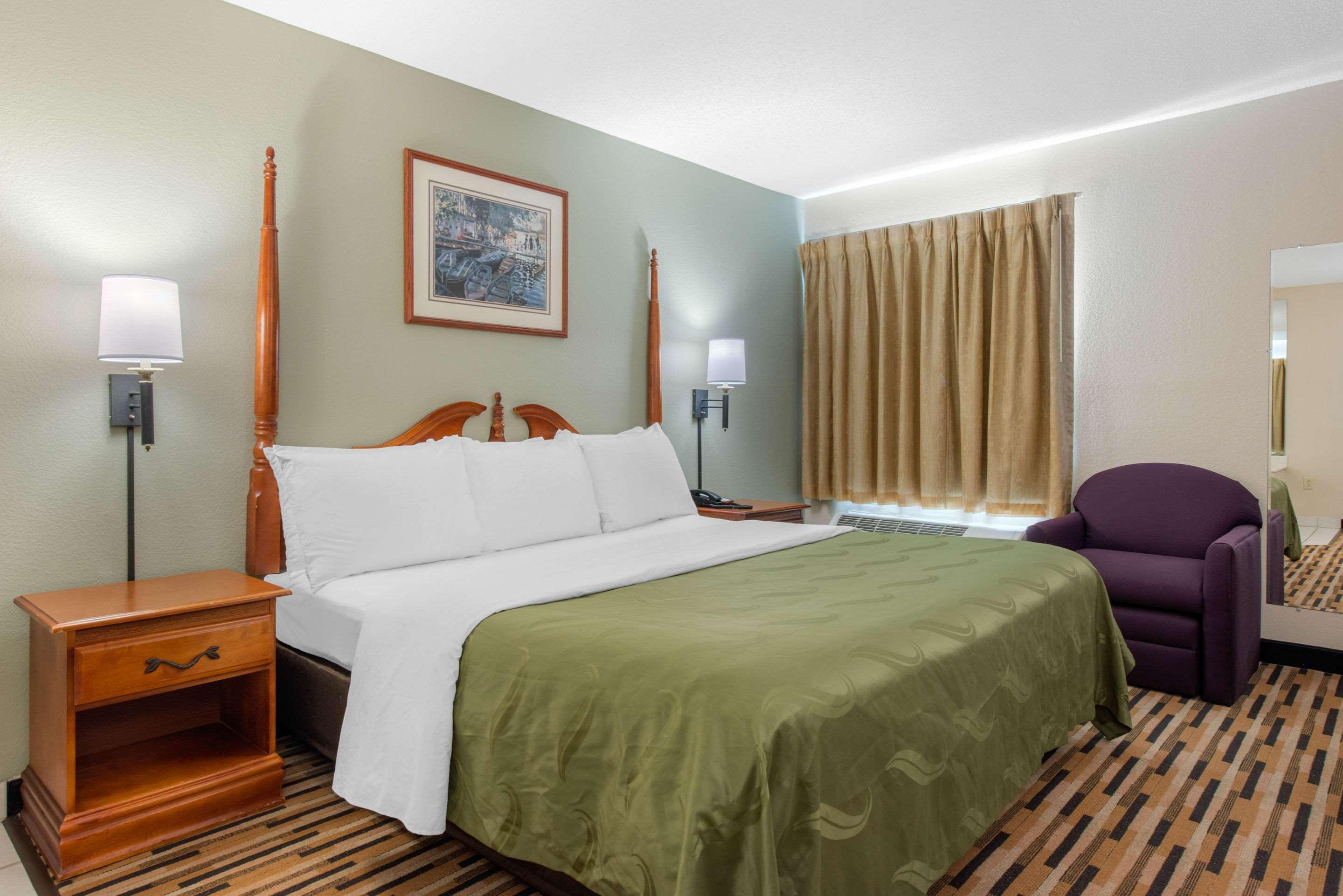 Hotel Baymont By Wyndham Port Wentworth Extérieur photo