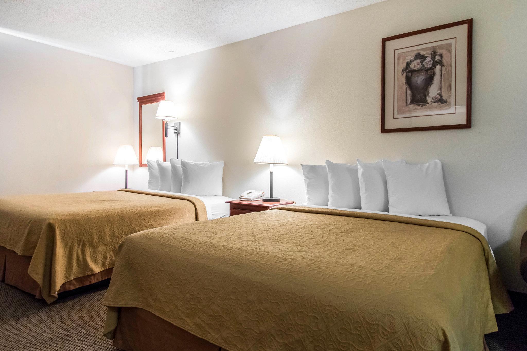 Hotel Baymont By Wyndham Port Wentworth Extérieur photo