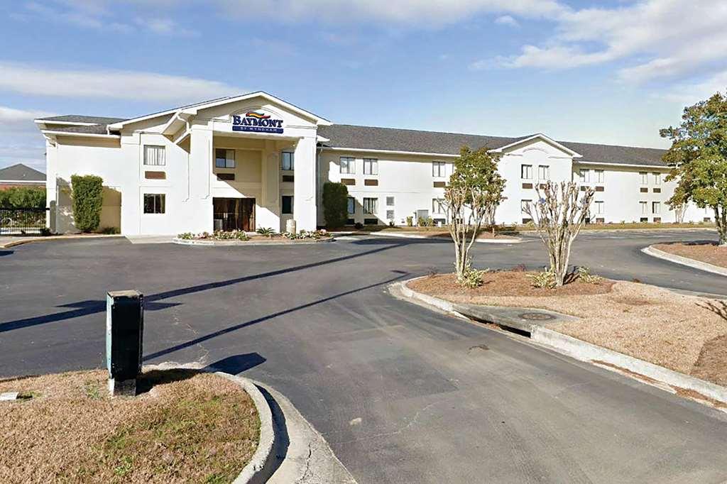 Hotel Baymont By Wyndham Port Wentworth Extérieur photo